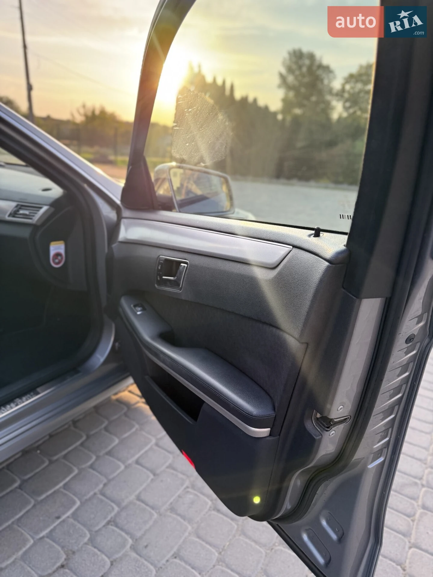 2010 Mercedes-Benz E-klasse - мініатюра 10