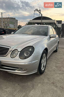 Седан Mercedes-Benz E-Class 2003 в Ковелі