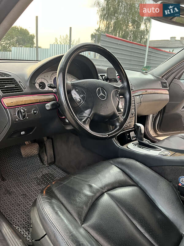 Седан Mercedes-Benz E-Class 2003 в Ковеле
