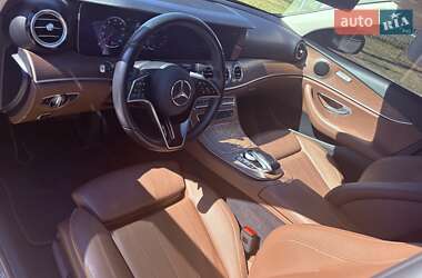 Седан Mercedes-Benz E-Class 2021 в 