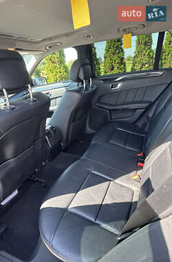 Универсал Mercedes-Benz E-Class 2012 в 