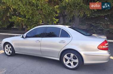 Седан Mercedes-Benz E-Class 2003 в 