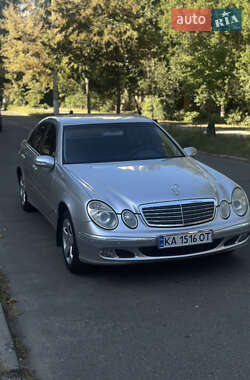 Седан Mercedes-Benz E-Class 2003 в 