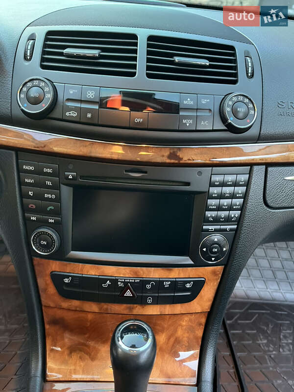 Седан Mercedes-Benz E-Class 2008 в Киеве