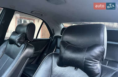 Седан Mercedes-Benz E-Class 2001 в 