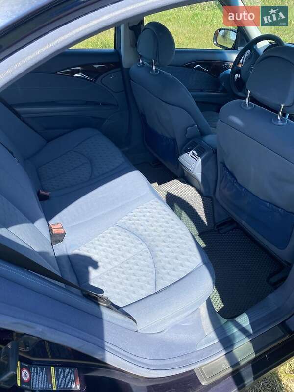 Седан Mercedes-Benz E-Class 2003 в Змиеве фото 17 Седан Mercedes-Benz E-Class 2003 в Змиеве
