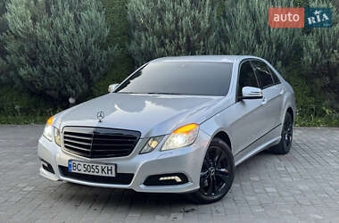 Седан Mercedes-Benz E-Class 2010 в 