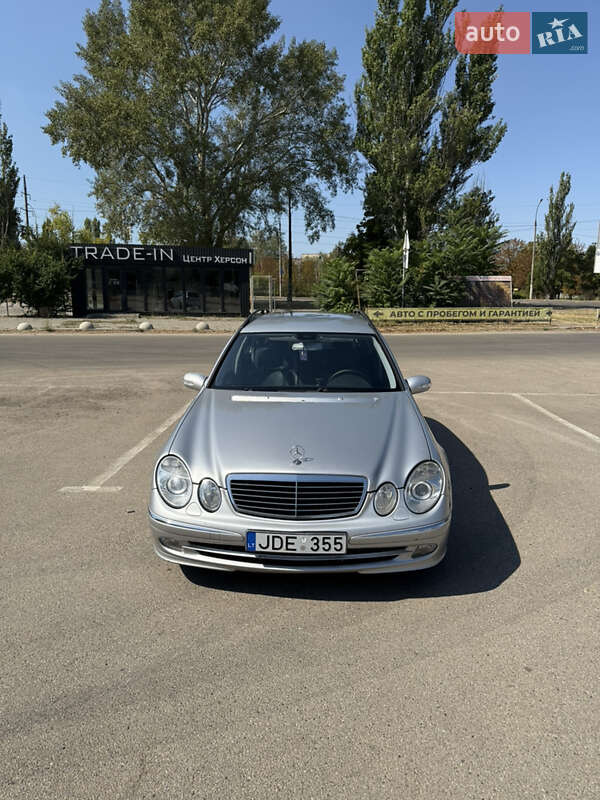 Универсал Mercedes-Benz E-Class 2004 в Херсоне