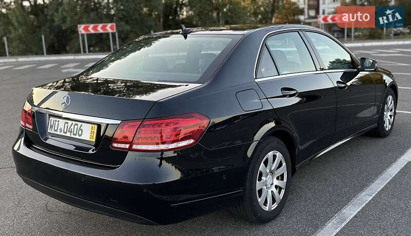 Седан Mercedes-Benz E-Class 2013 в Киеве