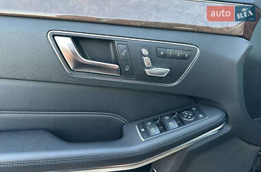 Седан Mercedes-Benz E-Class 2013 в 