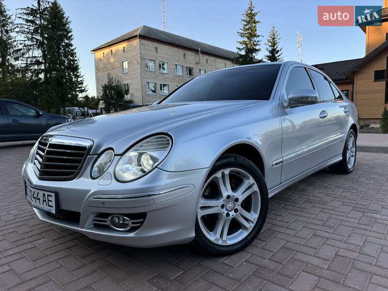 Седан Mercedes-Benz E-Class 2008 в Новоднестровске
