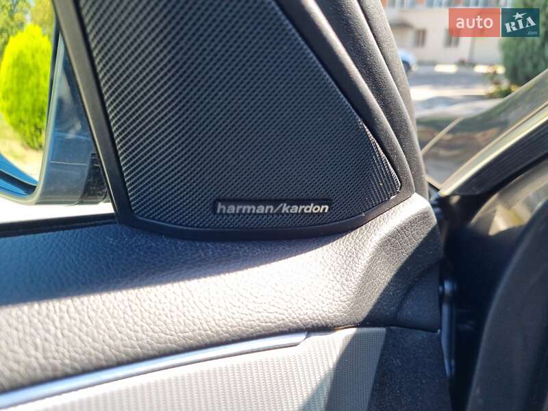 Седан Mercedes-Benz E-Class 2015 в Черновцах