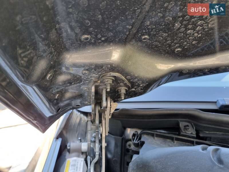 Седан Mercedes-Benz E-Class 2015 в Черновцах