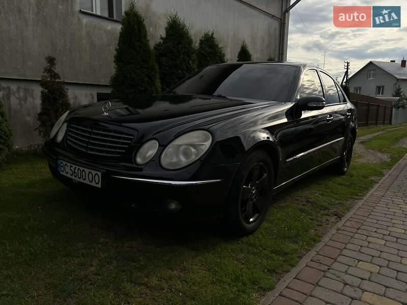 Седан Mercedes-Benz E-Class 2006 в Львове