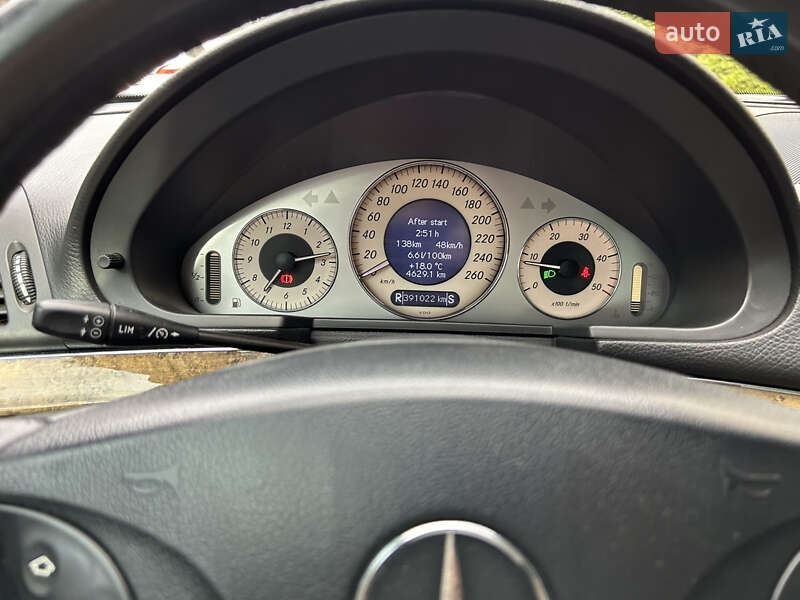 Седан Mercedes-Benz E-Class 2006 в Львове
