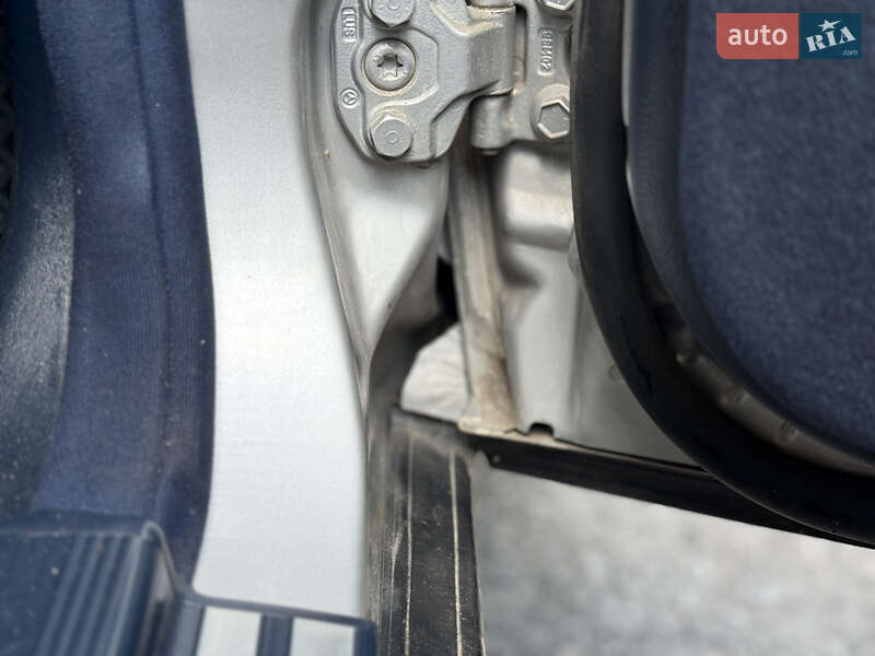 Седан Mercedes-Benz E-Class 1998 в Черкассах фото 43 Седан Mercedes-Benz E-Class 1998 в Черкассах