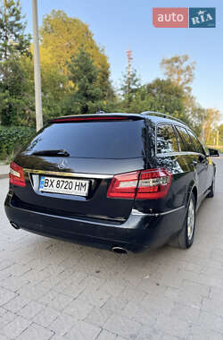 Универсал Mercedes-Benz E-Class 2011 в 