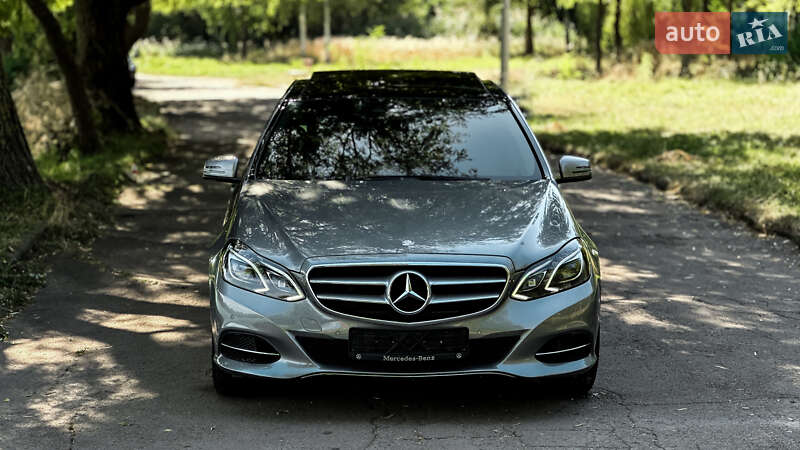 Седан Mercedes-Benz E-Class 2015 в Ровно фото 2 Седан Mercedes-Benz E-Class 2015 в Ровно