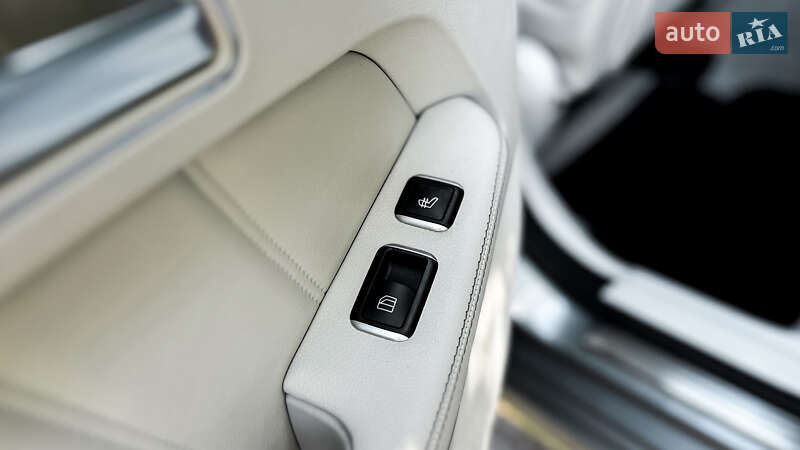 Седан Mercedes-Benz E-Class 2015 в Ровно фото 47 Седан Mercedes-Benz E-Class 2015 в Ровно