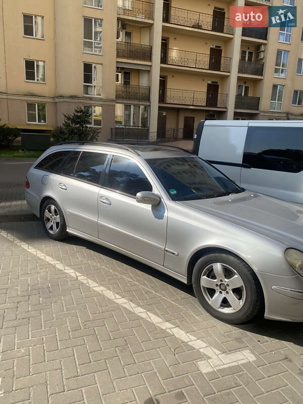Универсал Mercedes-Benz E-Class 2003 в Киеве