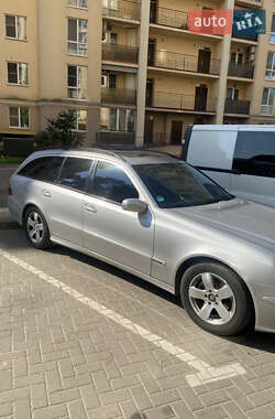 Універсал Mercedes-Benz E-Class 2003 в 