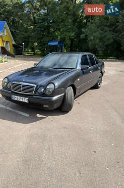 Седан Mercedes-Benz E-Class 1998 в Конотопе