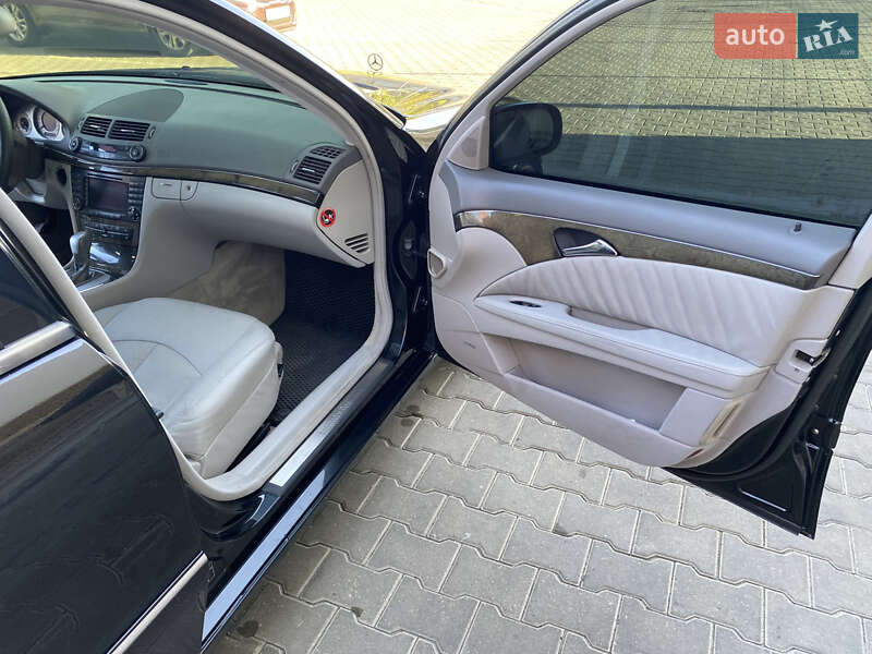 Седан Mercedes-Benz E-Class 2005 в Одессе фото 12 Седан Mercedes-Benz E-Class 2005 в Одессе