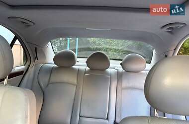 Седан Mercedes-Benz E-Class 2000 в 