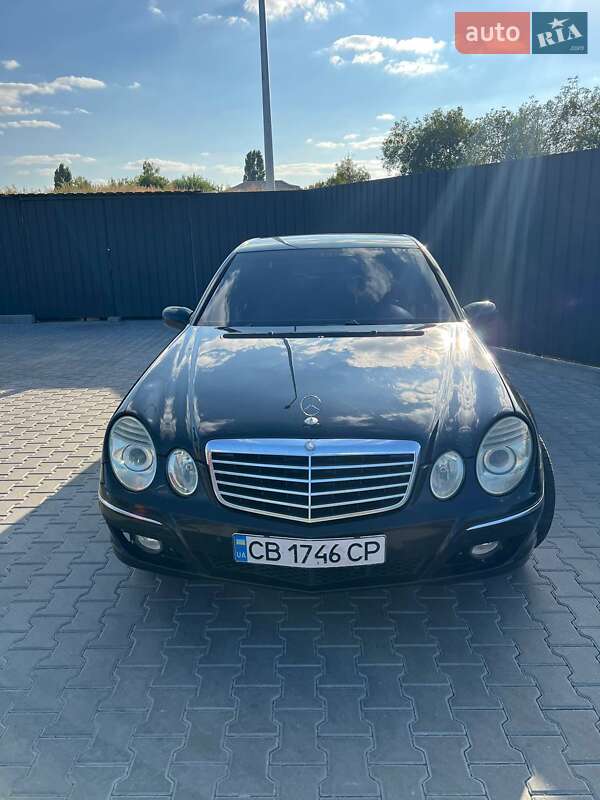 Седан Mercedes-Benz E-Class 2004 в Белой Церкви