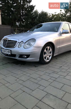 Седан Mercedes-Benz E-Class 2006 в Виноградове