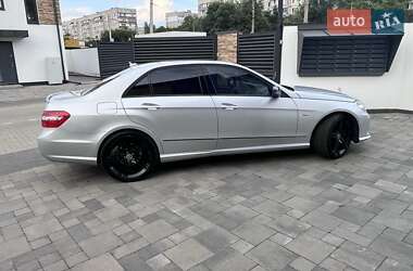 Седан Mercedes-Benz E-Class 2009 в 