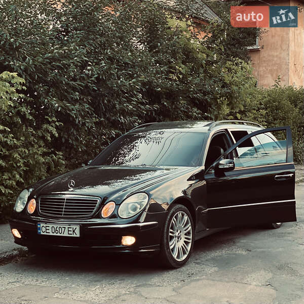 Mercedes-Benz E-Class 2005
