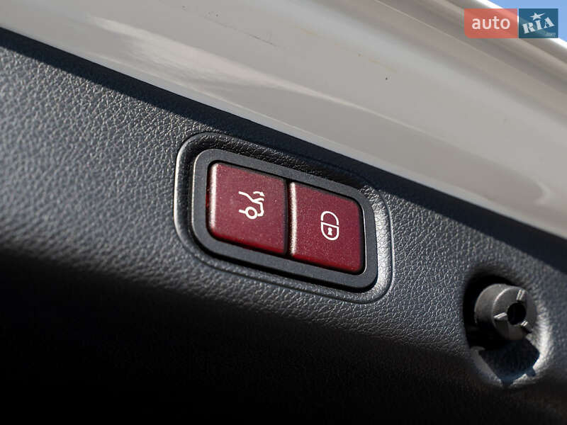 Седан Mercedes-Benz E-Class 2017 в Одесі