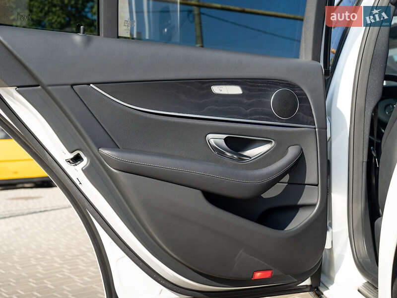 Седан Mercedes-Benz E-Class 2017 в Одесі