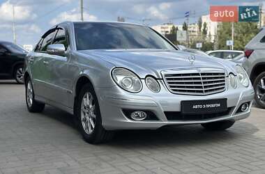 Седан Mercedes-Benz E-Class 2008 в 