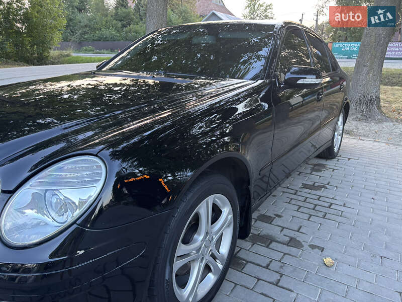 Седан Mercedes-Benz E-Class 2008 в Ивано-Франковске
