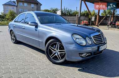 Седан Mercedes-Benz E-Class 2004 в 
