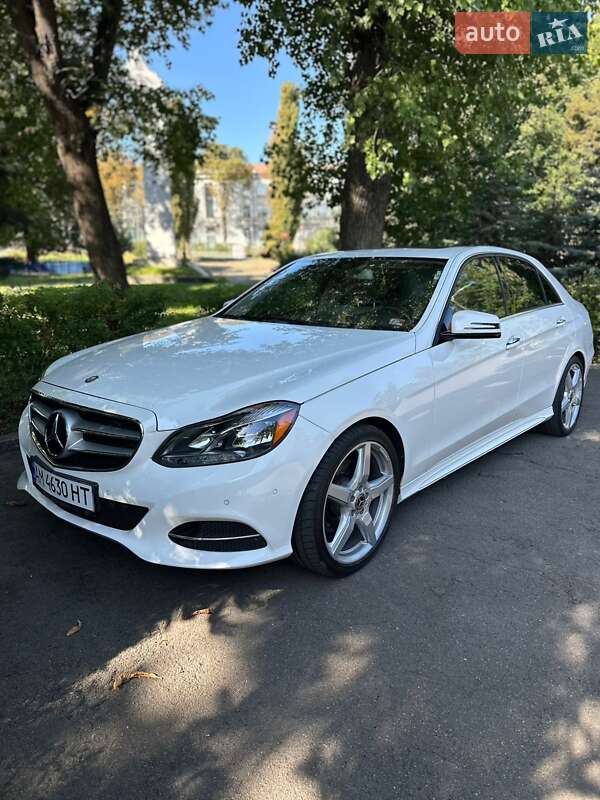 Mercedes-Benz E-Class 2015
