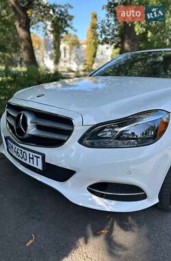 Седан Mercedes-Benz E-Class 2015 в 