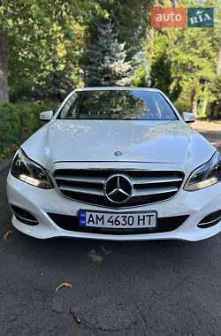 Седан Mercedes-Benz E-Class 2015 в 
