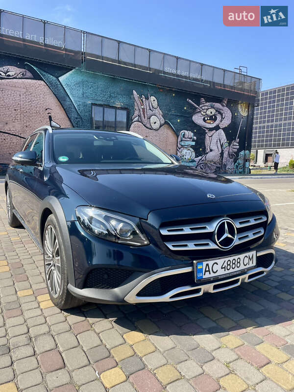 Універсал Mercedes-Benz E-Class 2017 в Луцьку