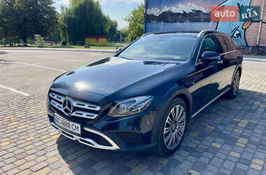 Универсал Mercedes-Benz E-Class 2017 в 