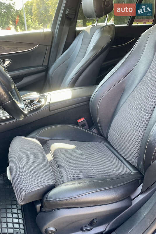 Універсал Mercedes-Benz E-Class 2017 в Луцьку