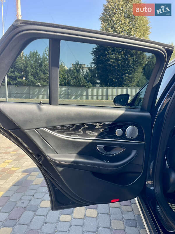 Універсал Mercedes-Benz E-Class 2017 в Луцьку