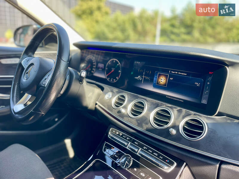 Універсал Mercedes-Benz E-Class 2017 в Луцьку
