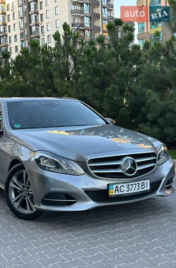 Седан Mercedes-Benz E-Class 2014 в Києві