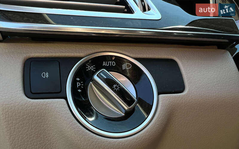 Седан Mercedes-Benz E-Class 2014 в Львове