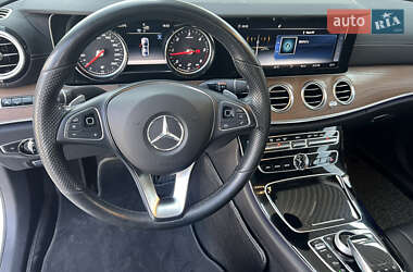Седан Mercedes-Benz E-Class 2018 в 