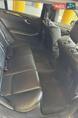 Седан Mercedes-Benz E-Class 2012 в 