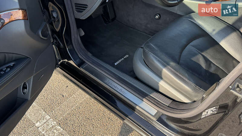 Седан Mercedes-Benz E-Class 2004 в Киеве